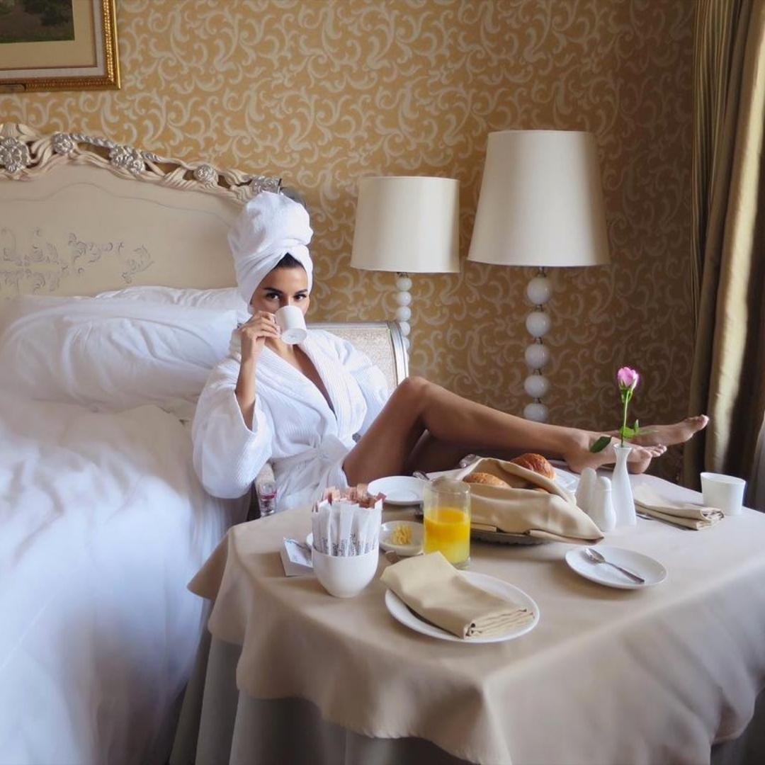sugar baby in hotel room