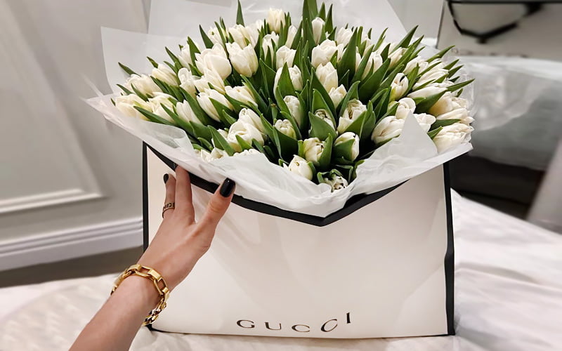 How to Tell a Sugar Daddy What You Want – Ask Him for Money?