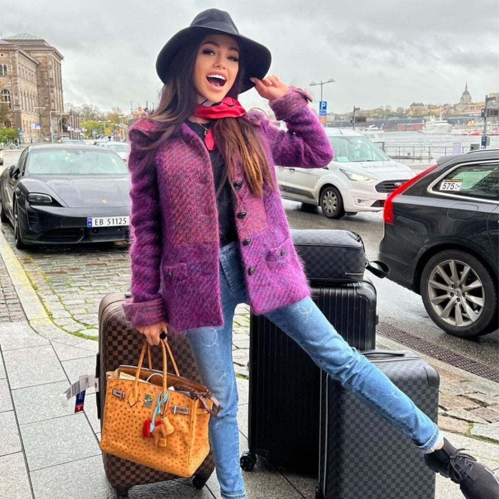 sugar baby on street