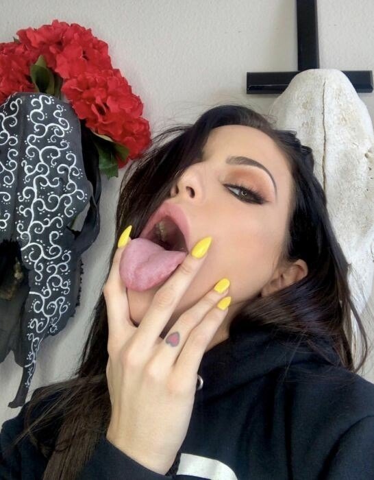 Jschr Profile image 1