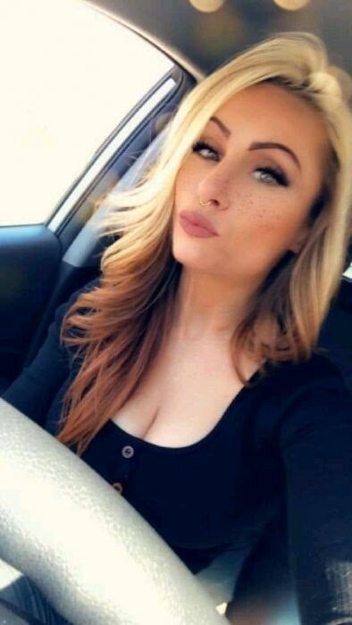 Misslunaa Profile image 1
