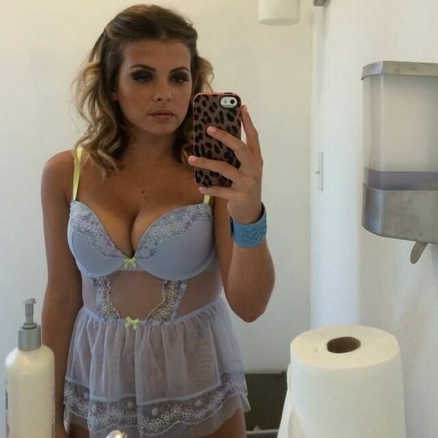 Bunneyy Profile image 4