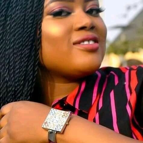 misscassandraaa Profile image 2